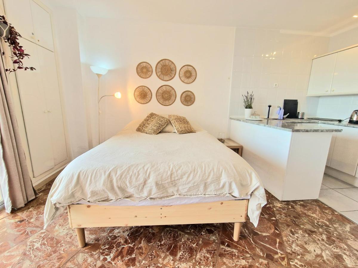בנאלמדנה Aa Guest - The Golden Sea Views Eco Apartment מראה חיצוני תמונה